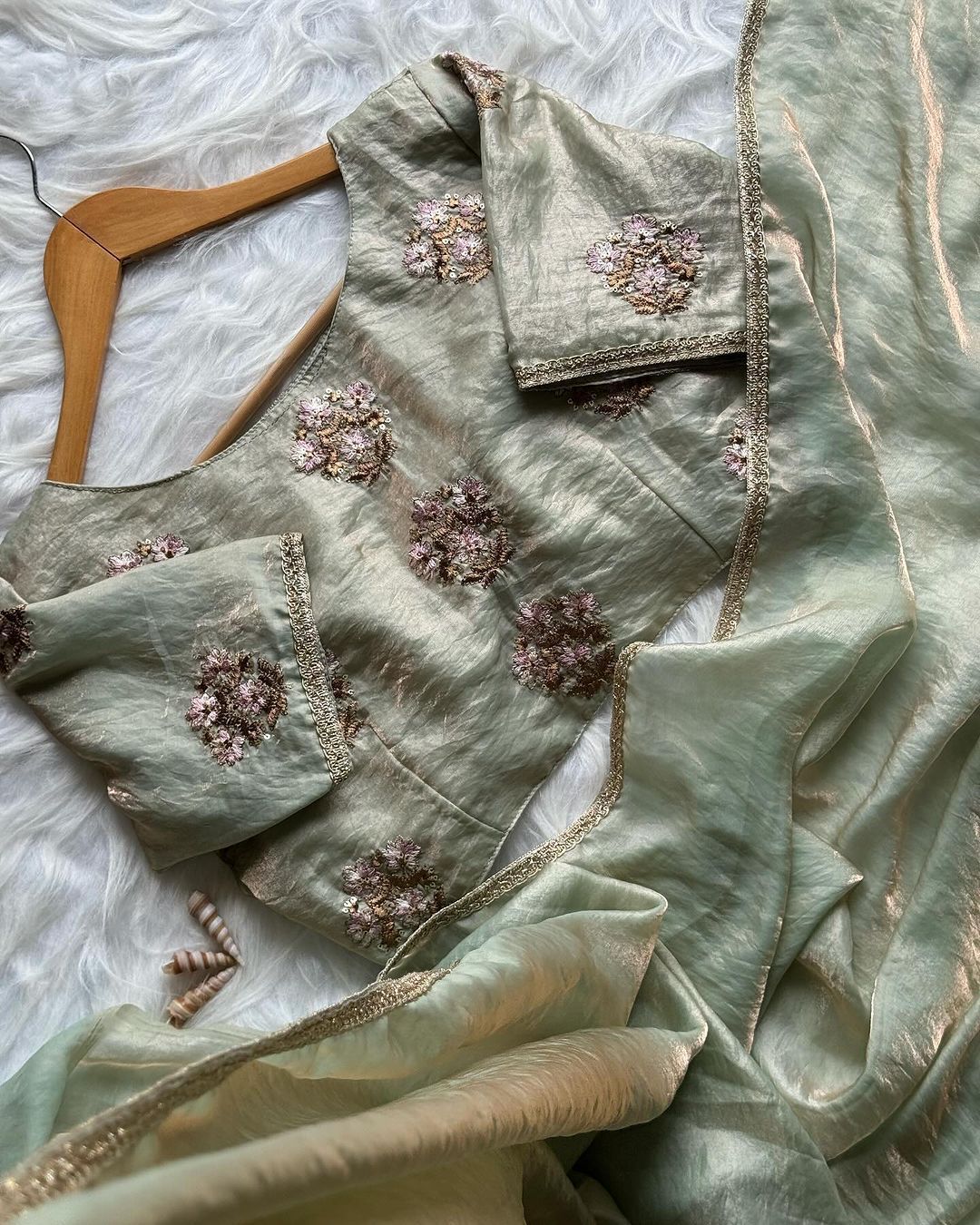 Vivera Readymade Blouse Soft Golden Party Wear Saree Manufacturers
